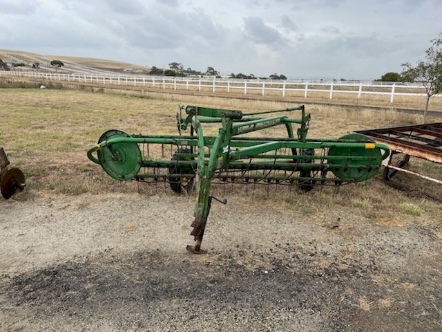 Under Auction - (A170) John Deere 2.9Mtr Hay Rake 