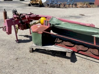 Under Auction - (A170)  2001 JF-Stoll GX-3200SB 6 Disc Mower 