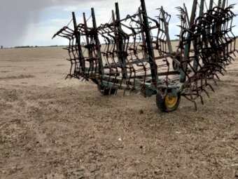 Horwood Bagshaw Fold Harrows