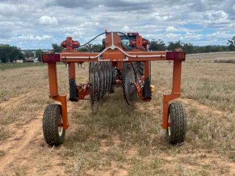 Schinckel 18 Wheel V Rake