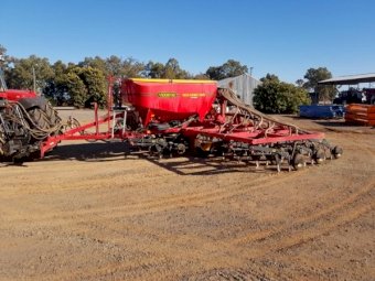 8m Seedhawk 800C Air Seeder