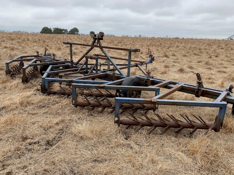 Prairie Prickle Rotary Trash Harrow