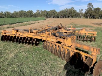 44 Plate Taylor-Way offset Disc