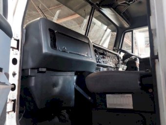 1995 International S 3600 Prime Mover