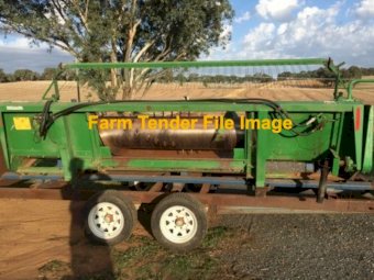 WANTED John Deere Pick up Front