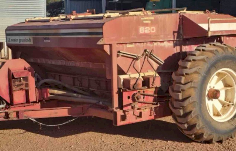Napier 620 Airseeder