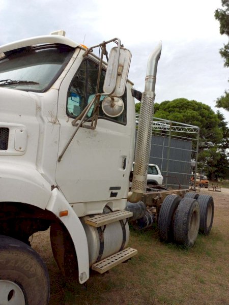Stirling Cab Chassis Truck