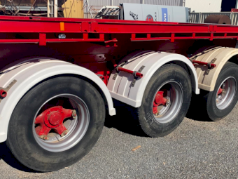 1983 McGrath 45’ Flat Top Semi Trailer