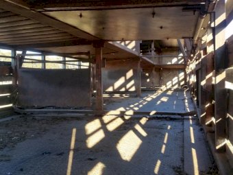 41ft Fruehauf Tri-Axle Stock Crate