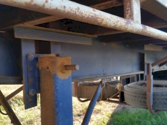 41ft Fruehauf Tri-Axle Stock Crate