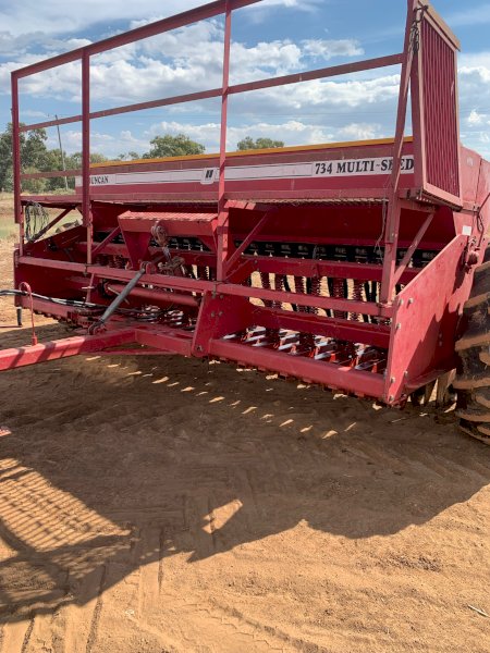 Duncan 734 Multi-Seeder 23 run