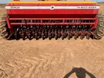 Duncan 734 Multi-Seeder 23 run