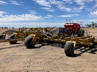 12m Serafin Aultsow Bar