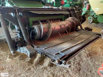 CNH D60 header adapter