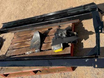 Macdon CNH Window Kit