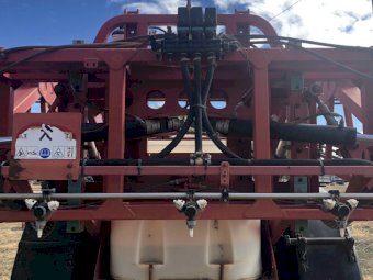 Croplands Pegasus 5030 Trailing Sprayer