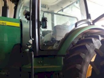 2013 John Deere 8285 R Tractor 838 Hours