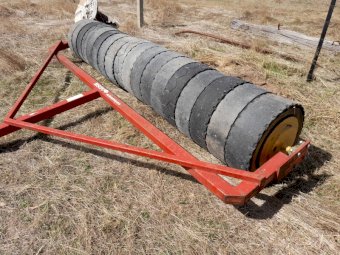 Bison 10’ 6” flat surfaced rubber tyred roller