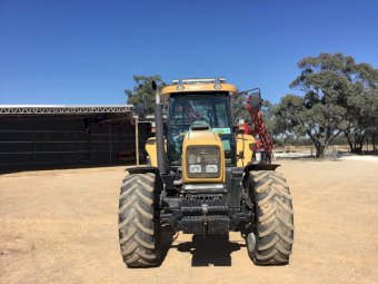2006 CAT MT 555B Challenger Tractor
