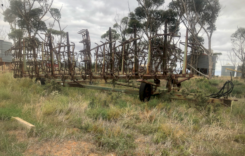 60ft Horwood Bagshaw Harrows Farm Tender
