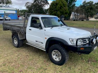 Under Auction - (A174) 2006 Nissan Patrol DX GU II Manual 4x4 