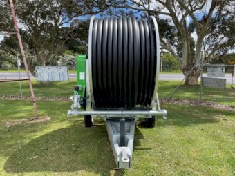 Brand New Bauer Rainstar T42 90-300 Hard Hose Irrigator