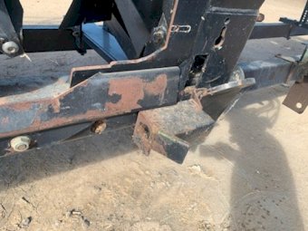 2005 Case 25’ Draper Front