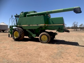 John Deere 9600 Header Only