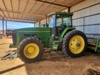 1996 John Deere 8400 Tractor