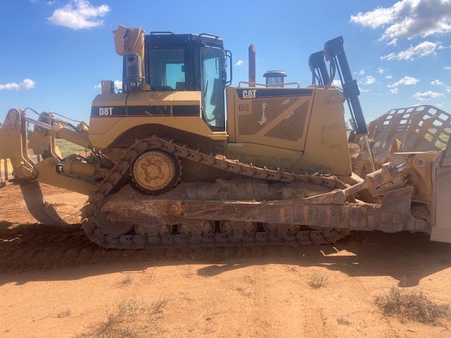 2012 CAT D8T Dozer with Multi Shank Rippers