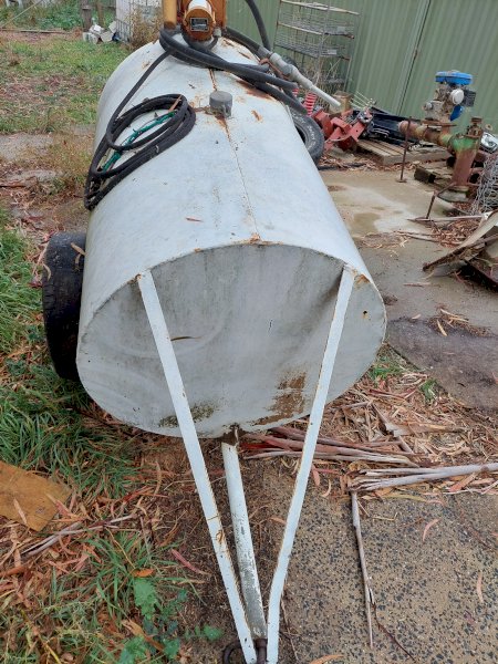 500 Litre Fuel Trailer