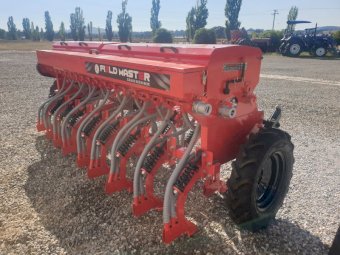 Field Master Seed Drill