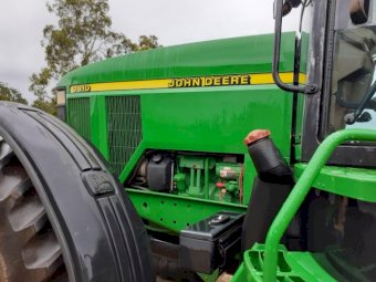 2003 John Deere 7810 Tractor