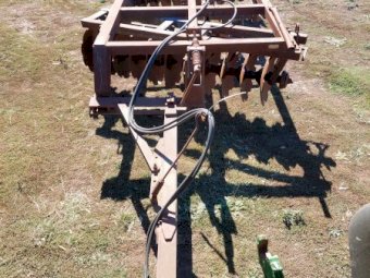 Under Auction - (A175)  Blue Line/Napier 24 Plate Disc Plough 