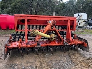 EMY 2.5m Power Harrow Sam Seeder