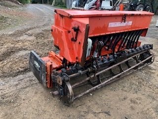 EMY 2.5m Power Harrow Sam Seeder