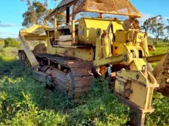 Caterpillar D8 Bulldozer