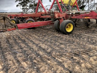 2019 Vaderstad Seed Hawk 915 Seeder