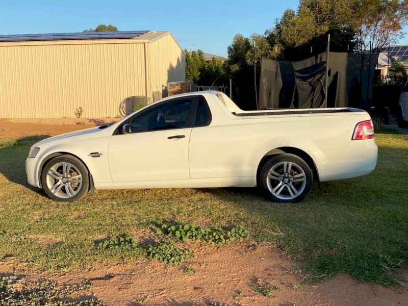 2008 Holden Omega Commodore Ute