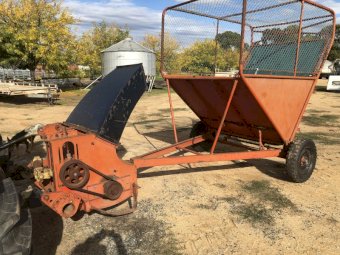 Dakin Direct Chop Forage Harvester