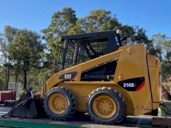 2013 CAT 216B3 Skid Steer Loader