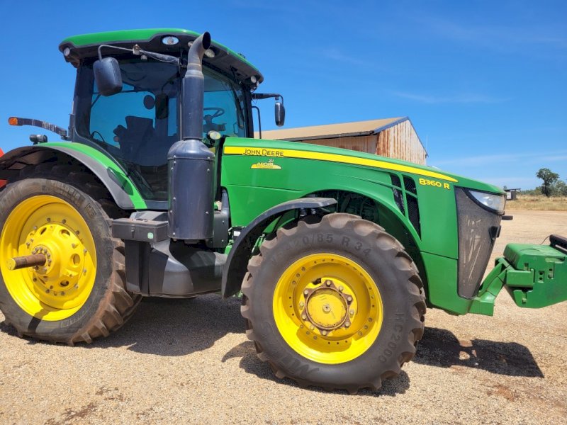 2012 John Deere 8360R Tractor