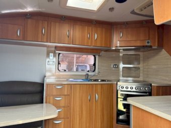 2012 Windsor Royale RC720S Caravan (PRICE REDUCED)