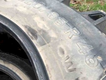 2 x 520/85 R 46 Titan Tyres