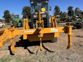 Agrison Front End Loader with Rippers