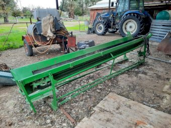 VE Hydraulic Sheep Handler