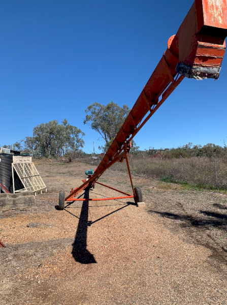 56ft x 10" Grain Auger with brand  new 20hp 3 phase  Electric Motor