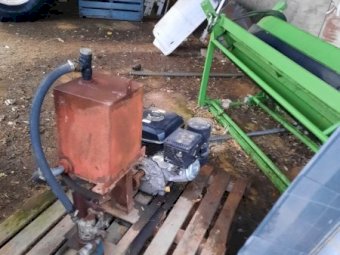 VE Hydraulic Sheep Handler