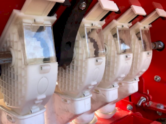 Brand New HMS 31 Plus Double Disc Seeder