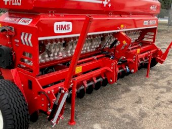 Brand New HMS 31 Plus Double Disc Seeder